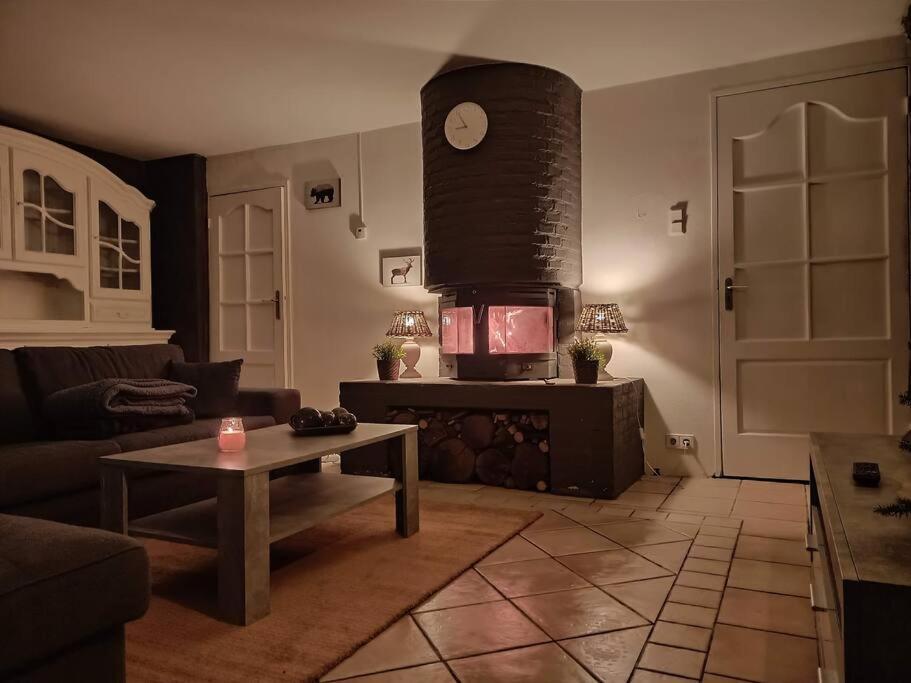 Kom Thuis In Deze Gezellige Loft Херлен Экстерьер фото