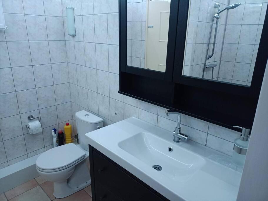 Kom Thuis In Deze Gezellige Loft Херлен Экстерьер фото